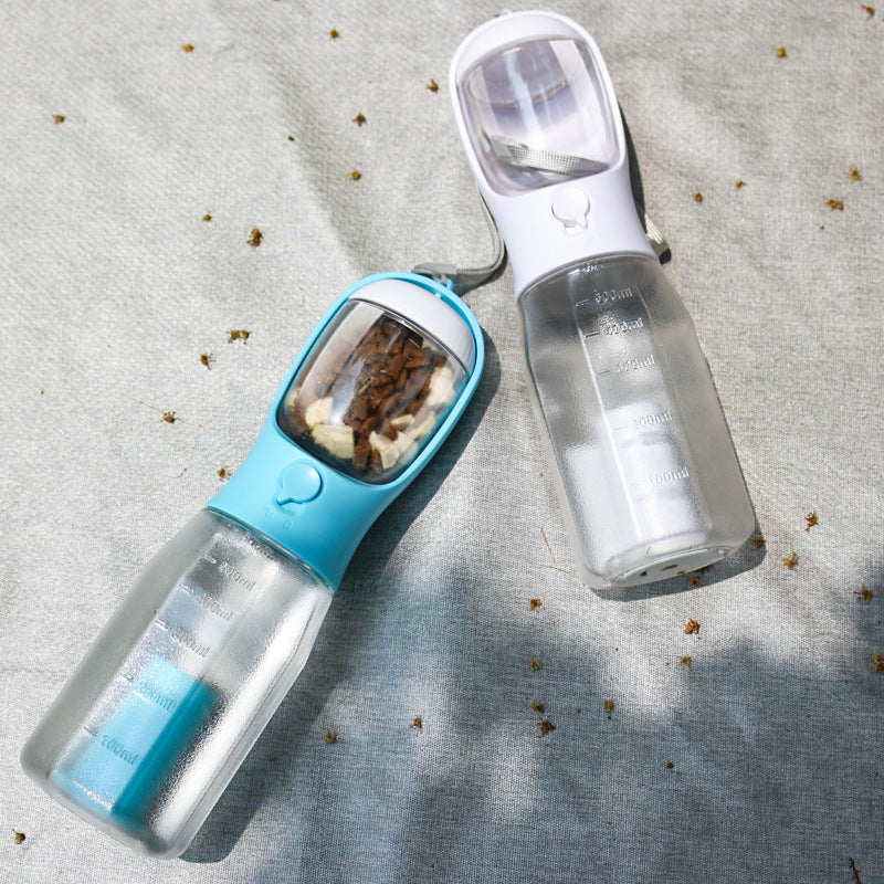 Portable Dog Travel Water Bottle with Waste Bag Dispenser – Leakproof Walking Bottle